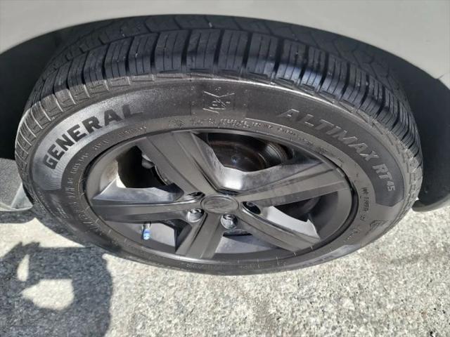 2015 Volkswagen Golf TDI S 4-Door