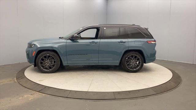 2026 Jeep Grand Cherokee Summit 4x4
