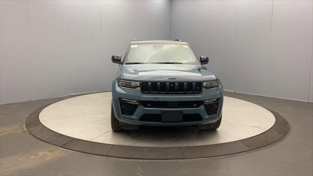 2026 Jeep Grand Cherokee Summit 4x4