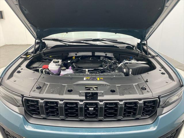 2026 Jeep Grand Cherokee Summit 4x4