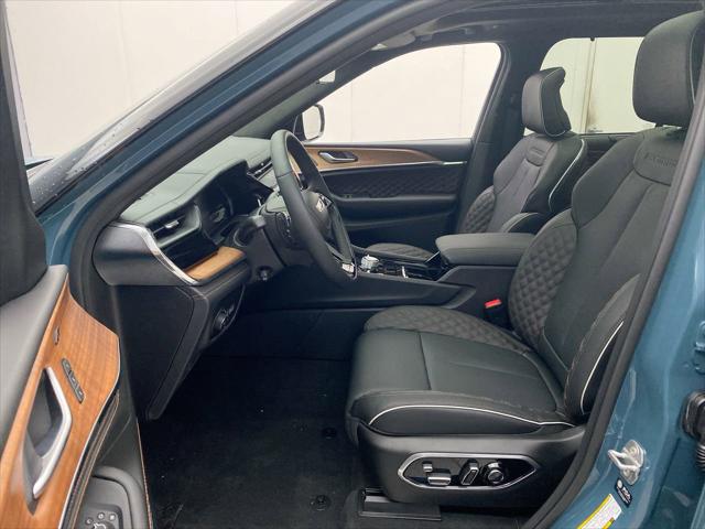2026 Jeep Grand Cherokee Summit 4x4