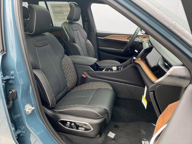 2026 Jeep Grand Cherokee Summit 4x4