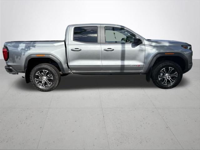 2024 GMC Canyon 4WD AT4