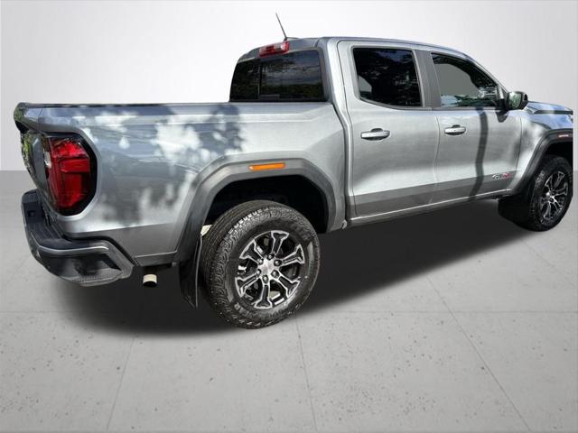 2024 GMC Canyon 4WD AT4