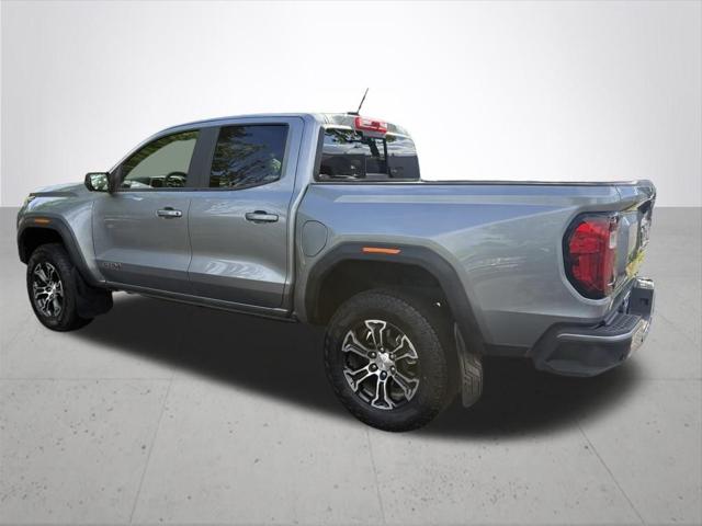 2024 GMC Canyon 4WD AT4