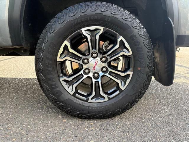 2024 GMC Canyon 4WD AT4