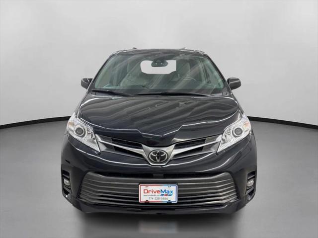2018 Toyota Sienna XLE 7 Passenger