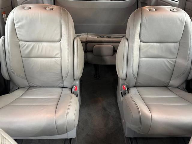 2018 Toyota Sienna XLE 7 Passenger