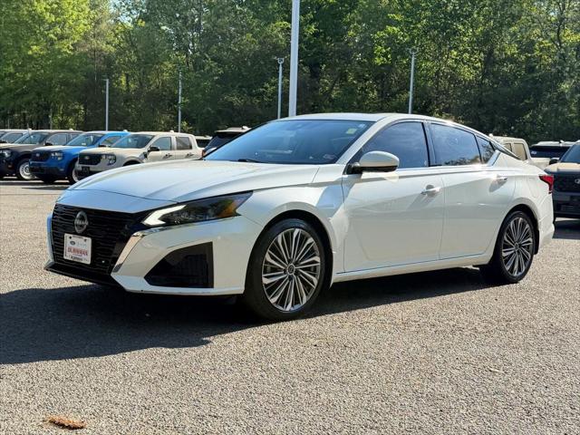 2023 Nissan Altima SL FWD