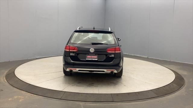 2018 Volkswagen Golf Alltrack TSI SE