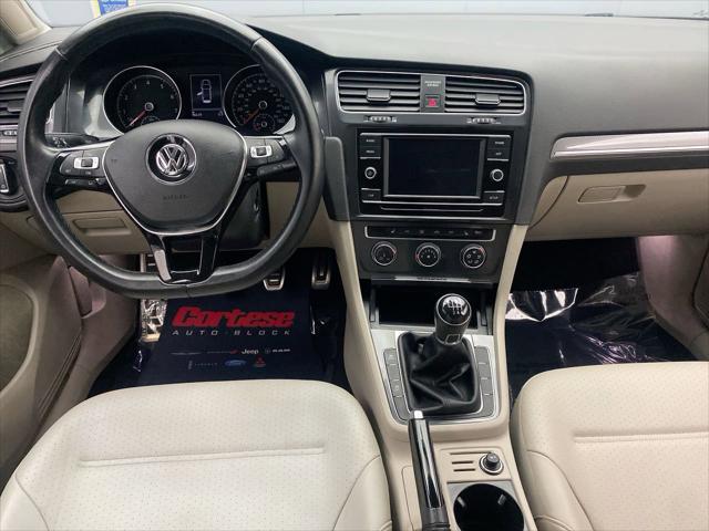 2018 Volkswagen Golf Alltrack TSI SE