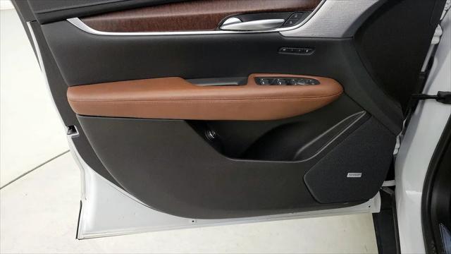 2023 Cadillac XT5 FWD Premium Luxury