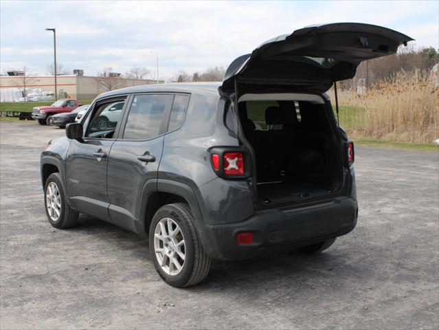 2023 Jeep Renegade Latitude 4x4