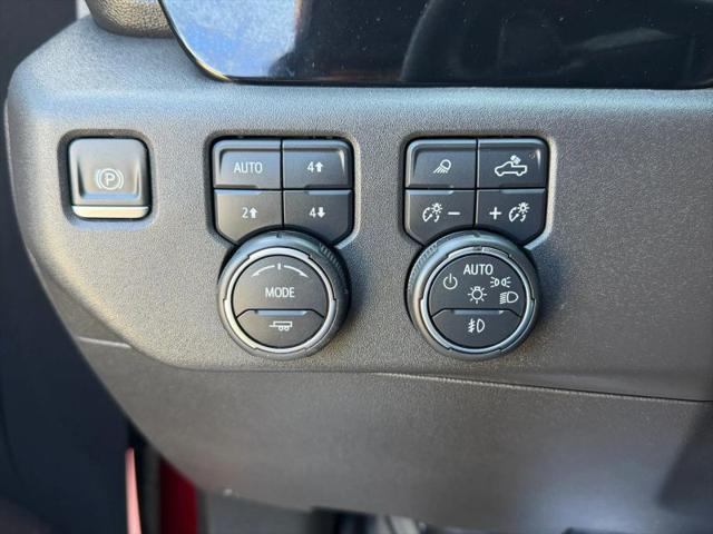 2024 Chevrolet Silverado 1500 4WD Crew Cab Short Bed LT Trail Boss