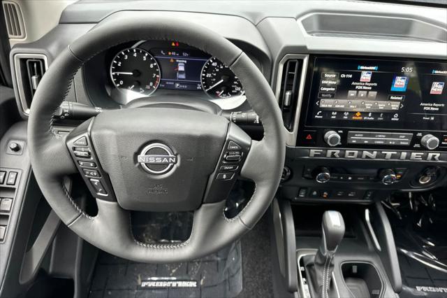 2026 Nissan Frontier Crew Cab Long Bed SV 4x4