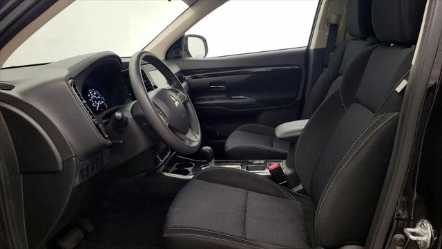 2019 Mitsubishi Outlander ES