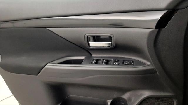 2019 Mitsubishi Outlander ES