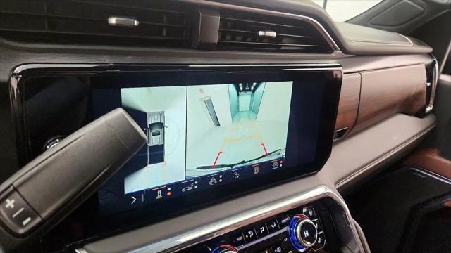 2025 GMC Sierra 2500HD 4WD Crew Cab Standard Bed Denali Ultimate
