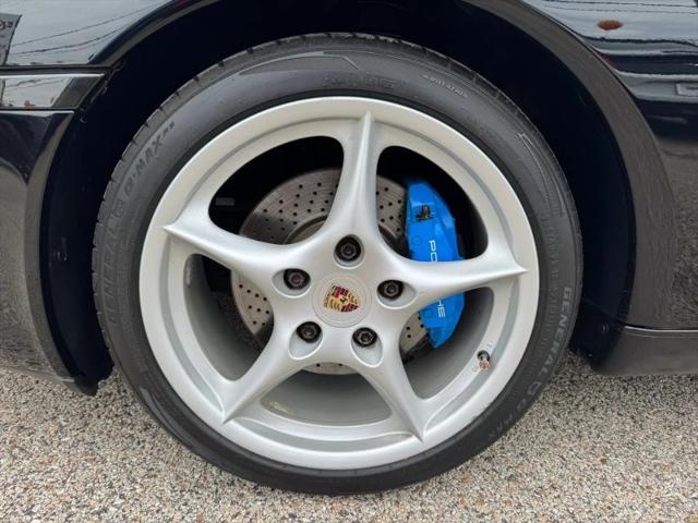 2003 Porsche 911 Carrera