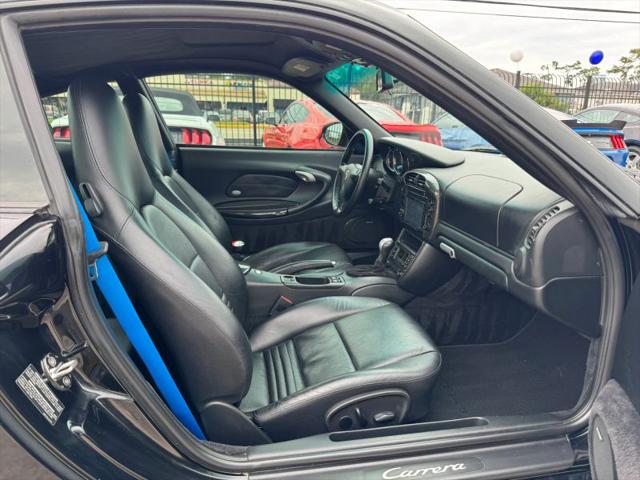 2003 Porsche 911 Carrera