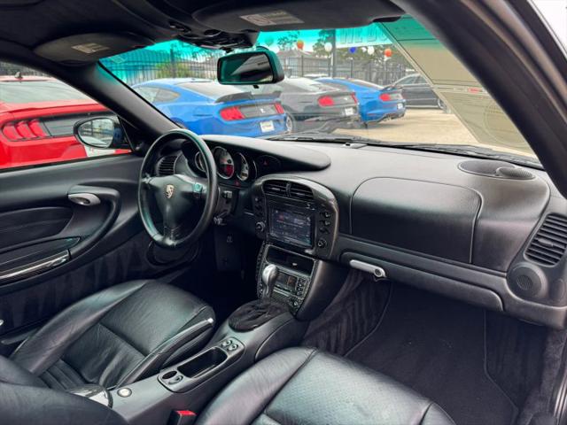 2003 Porsche 911 Carrera