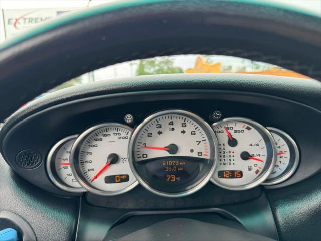 2003 Porsche 911 Carrera