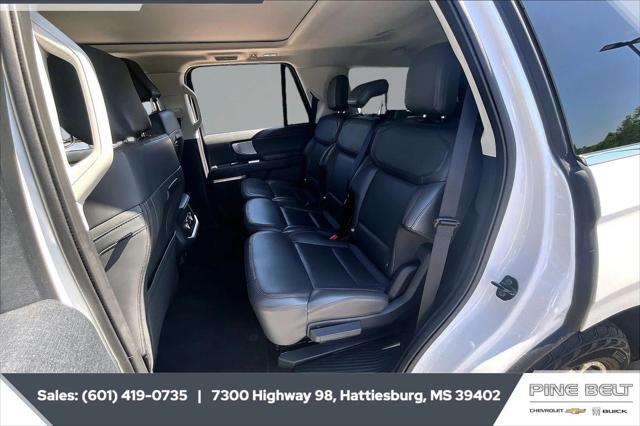2025 Ford Expedition Active