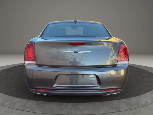 2016 Chrysler 300 300S