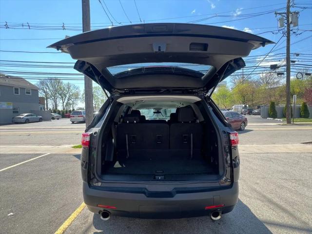 2021 Chevrolet Traverse AWD LS