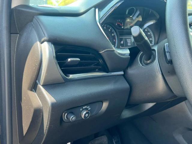 2021 Chevrolet Traverse AWD LS