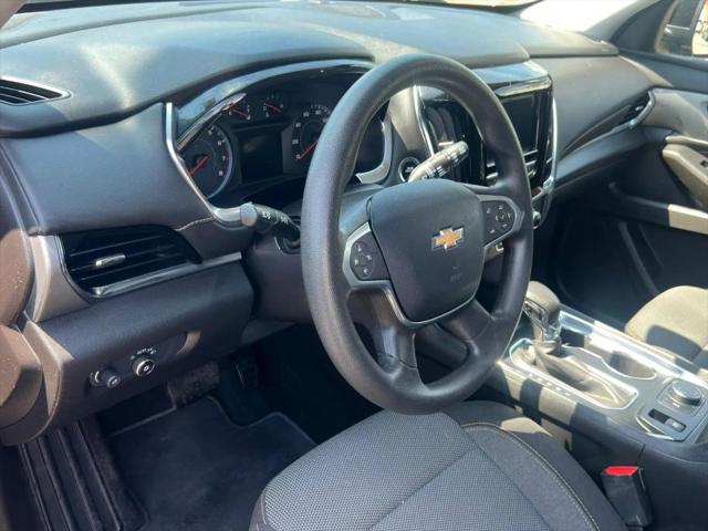 2021 Chevrolet Traverse AWD LS