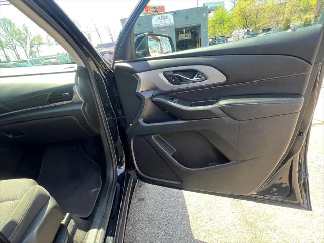 2021 Chevrolet Traverse AWD LS