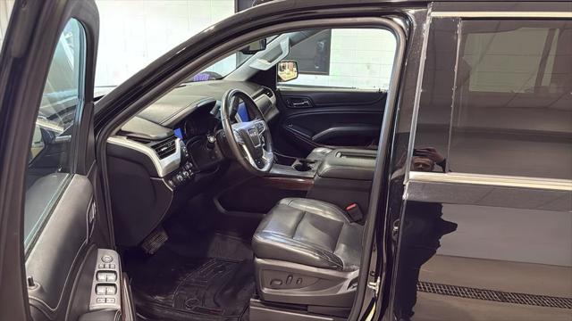 2017 GMC Yukon XL SLT