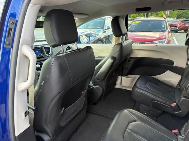 2020 Chrysler Pacifica Touring L