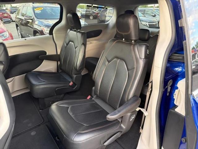 2020 Chrysler Pacifica Touring L