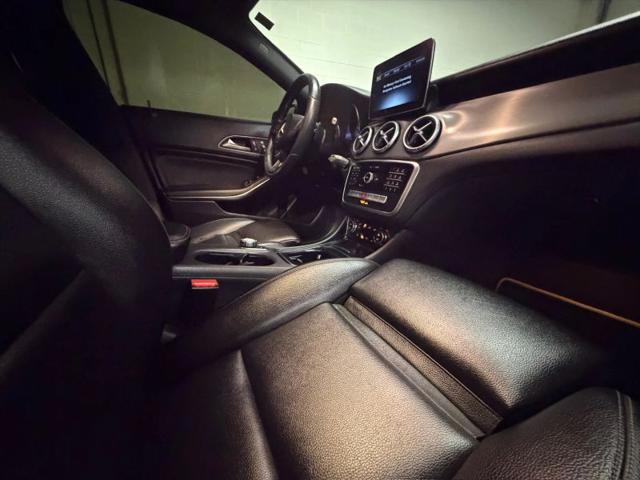 2017 Mercedes-Benz CLA 250