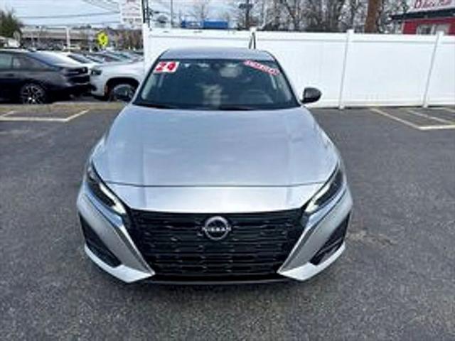 2024 Nissan Altima SV FWD