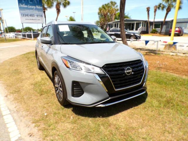 2022 Nissan Kicks SV Xtronic CVT