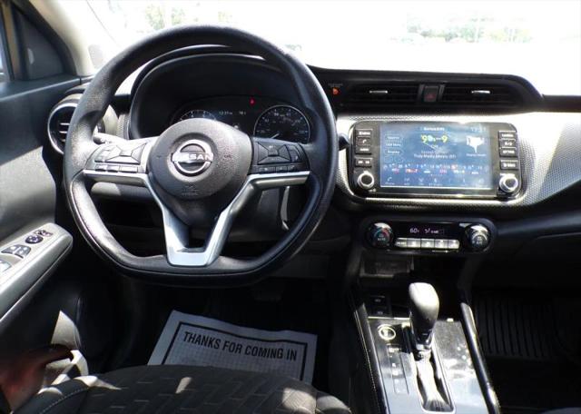 2022 Nissan Kicks SV Xtronic CVT