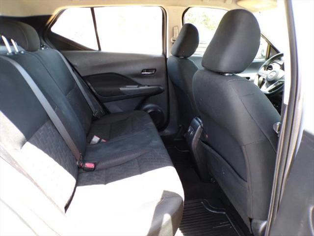 2022 Nissan Kicks SV Xtronic CVT