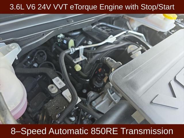 2025 RAM 1500 Tradesman Crew Cab 4x4 57 Box