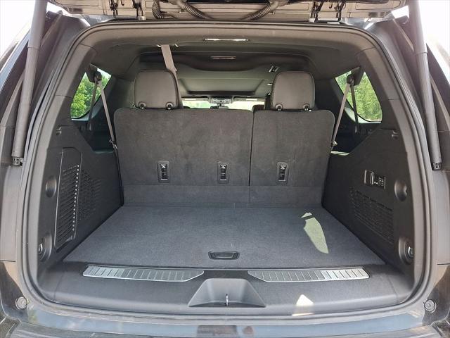 2022 Chevrolet Suburban 4WD Z71