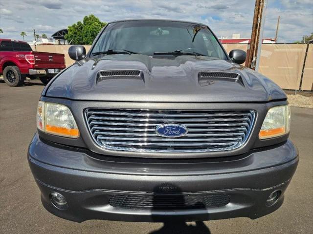 2002 Ford F-150 LARIAT
