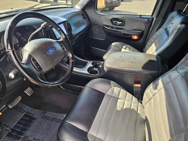 2002 Ford F-150 LARIAT