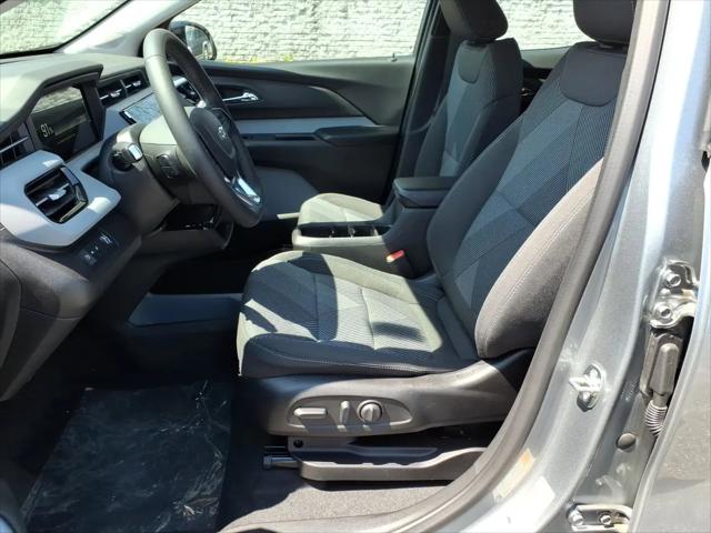 2027 Chevrolet Bolt LT FWD