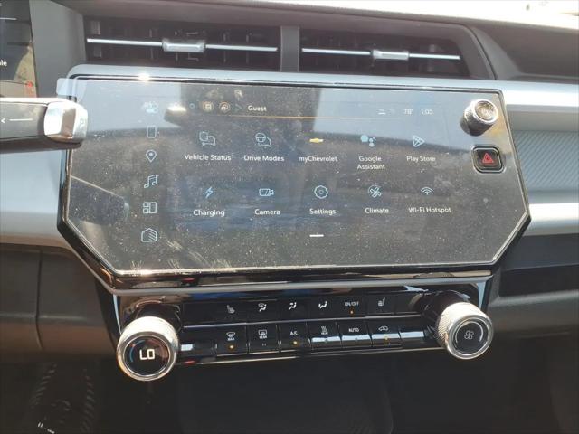 2027 Chevrolet Bolt LT FWD