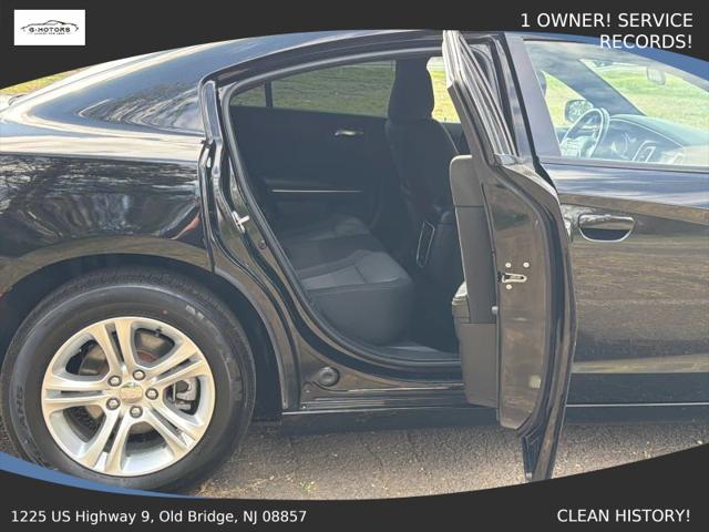 2021 Dodge Charger SXT RWD