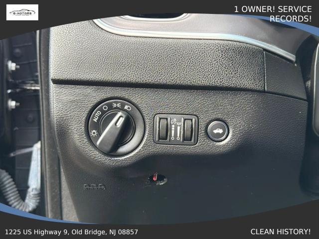 2021 Dodge Charger SXT RWD