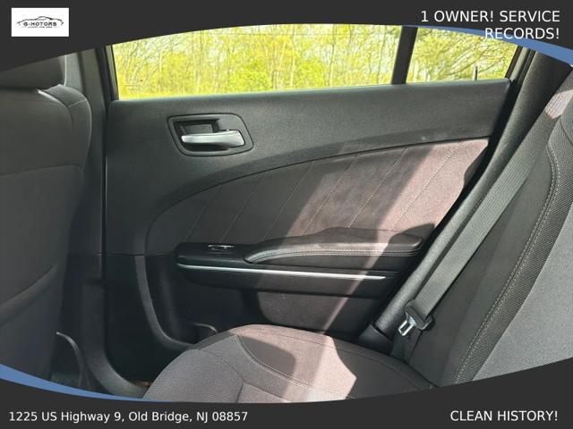 2021 Dodge Charger SXT RWD