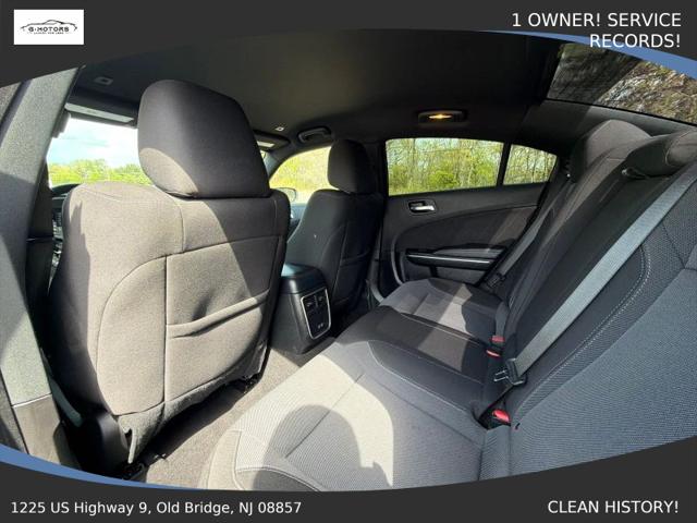 2021 Dodge Charger SXT RWD